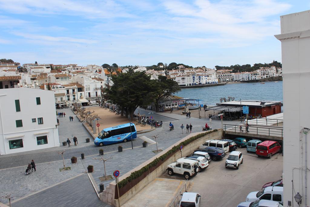 Hostal Cristina Cadaques Ngoại thất bức ảnh