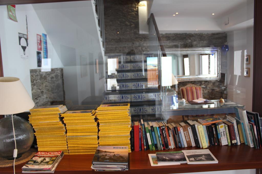Hostal Cristina Cadaques Ngoại thất bức ảnh
