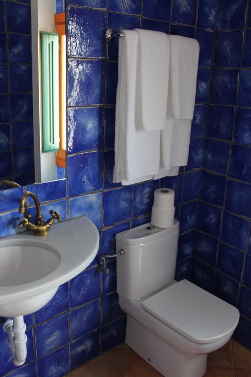 Hostal Cristina Cadaques Ngoại thất bức ảnh